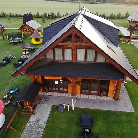 V Superior Izbach V Podkrovi Koliba Pacho Apartman Privigye