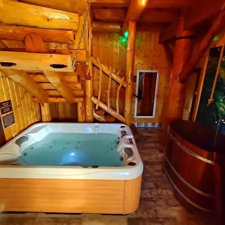 V Superior Izbách V Podkroví Koliba Pacho Appartamento Prievidza