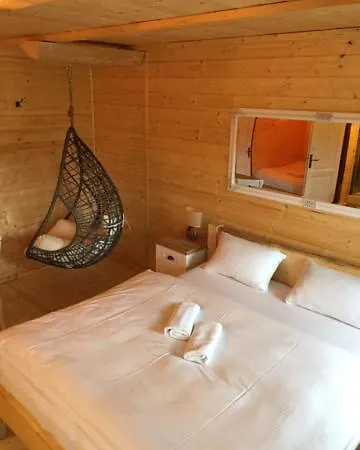 V Superior Izbach V Podkrovi Koliba Pacho Apartman Privigye