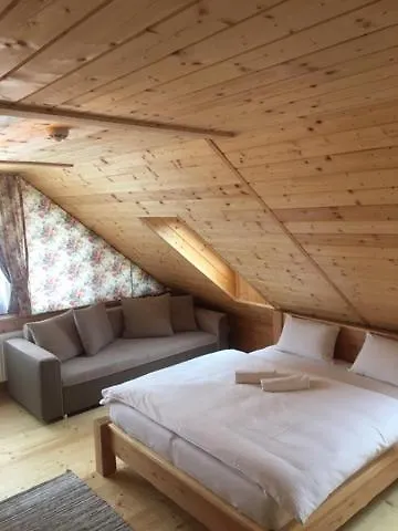 Appartamento V Superior Izbách V Podkroví Koliba Pacho